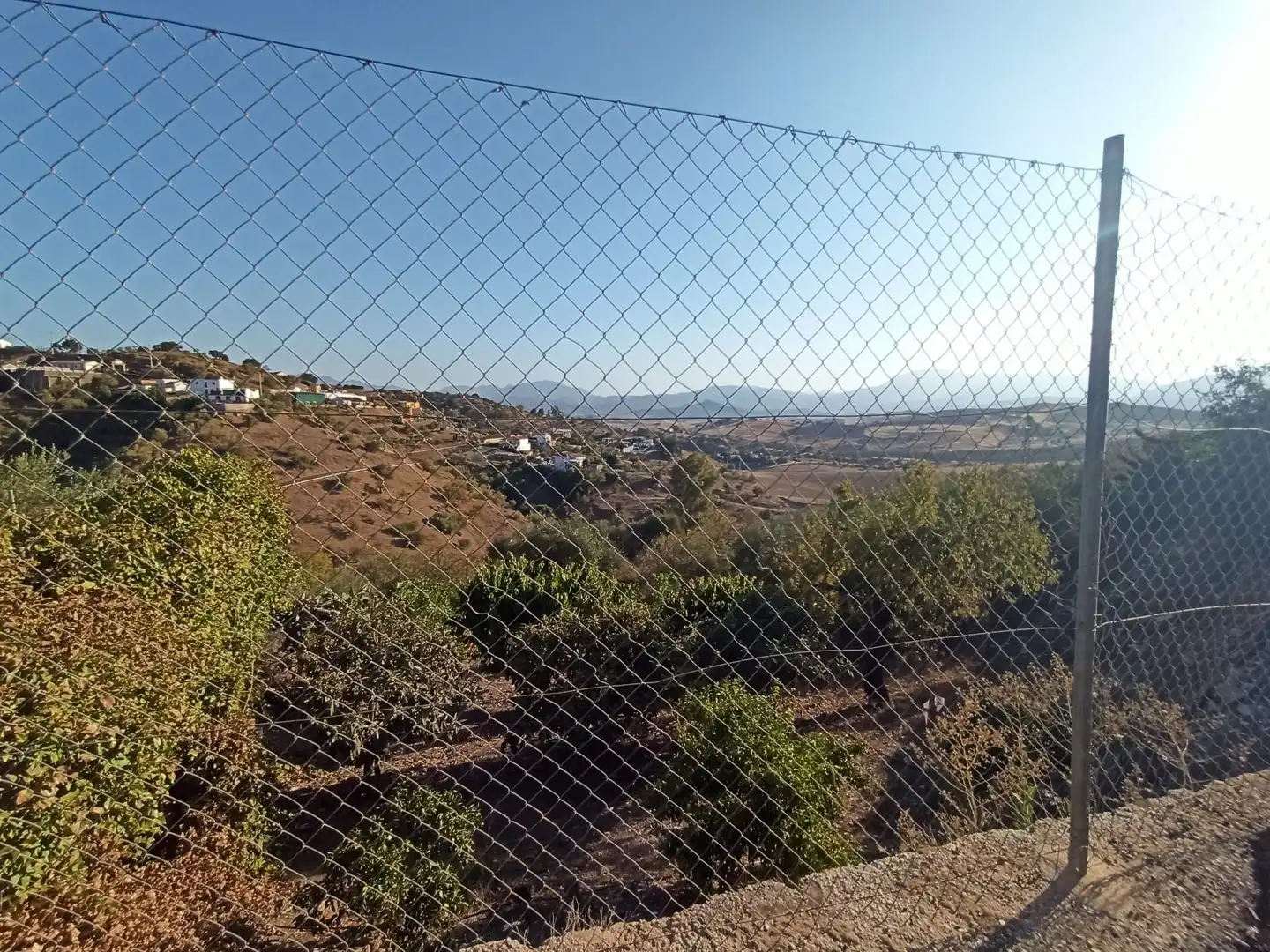 Einfamilien-Reihenhaus zum Verkauf in Cártama mit Privatgarten, Terrasse und Abstellraum