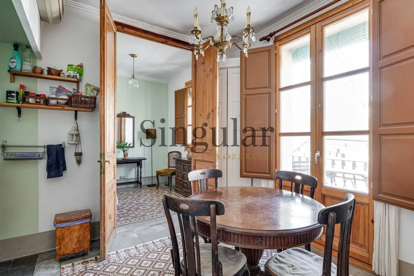 Comedor de Piso en venta en Barcelona con Aire acondicionado, Calefacción y Balcón