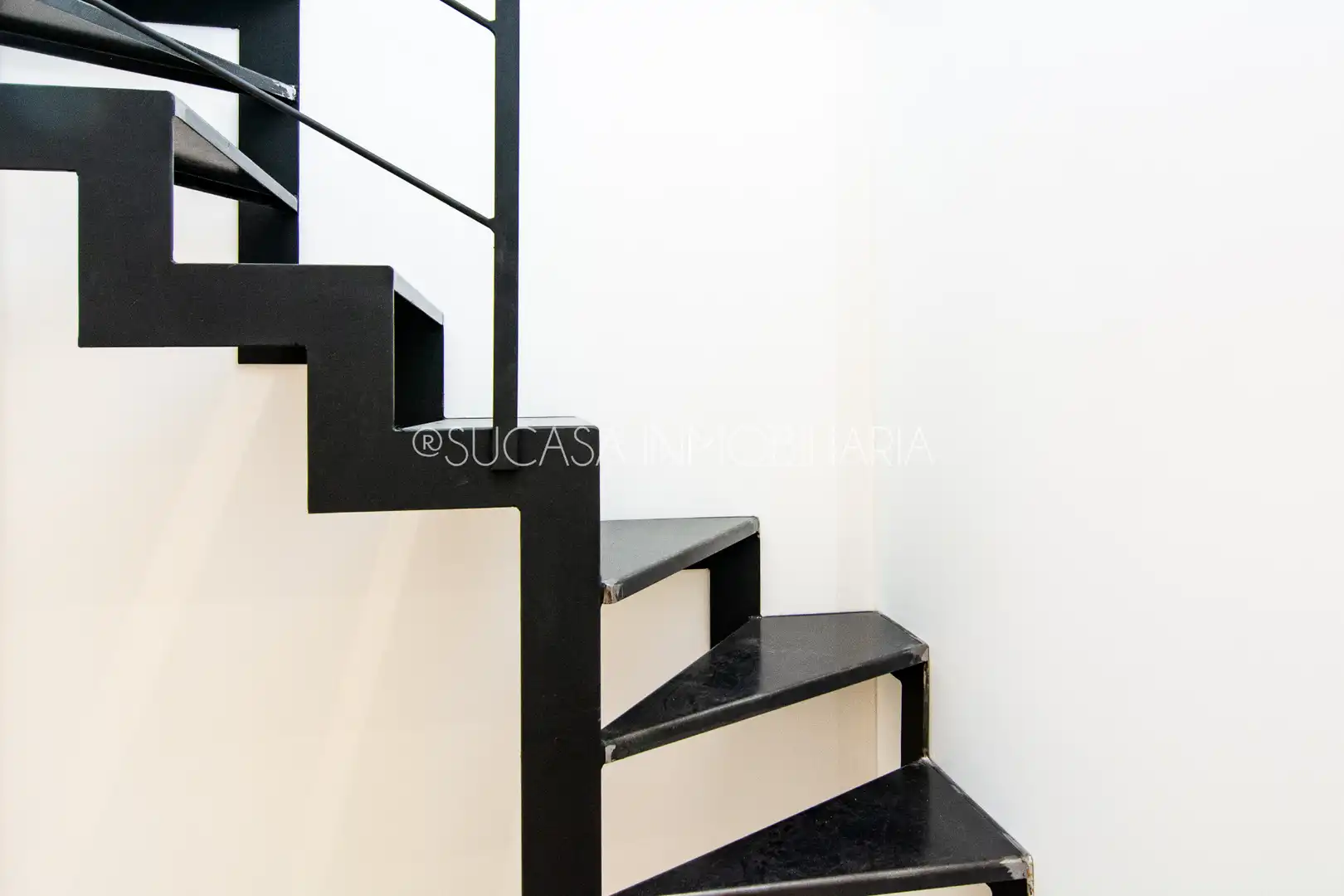 Loft de lloguer en A Coruña Capital  amb Calefacció, Parquet i Forn