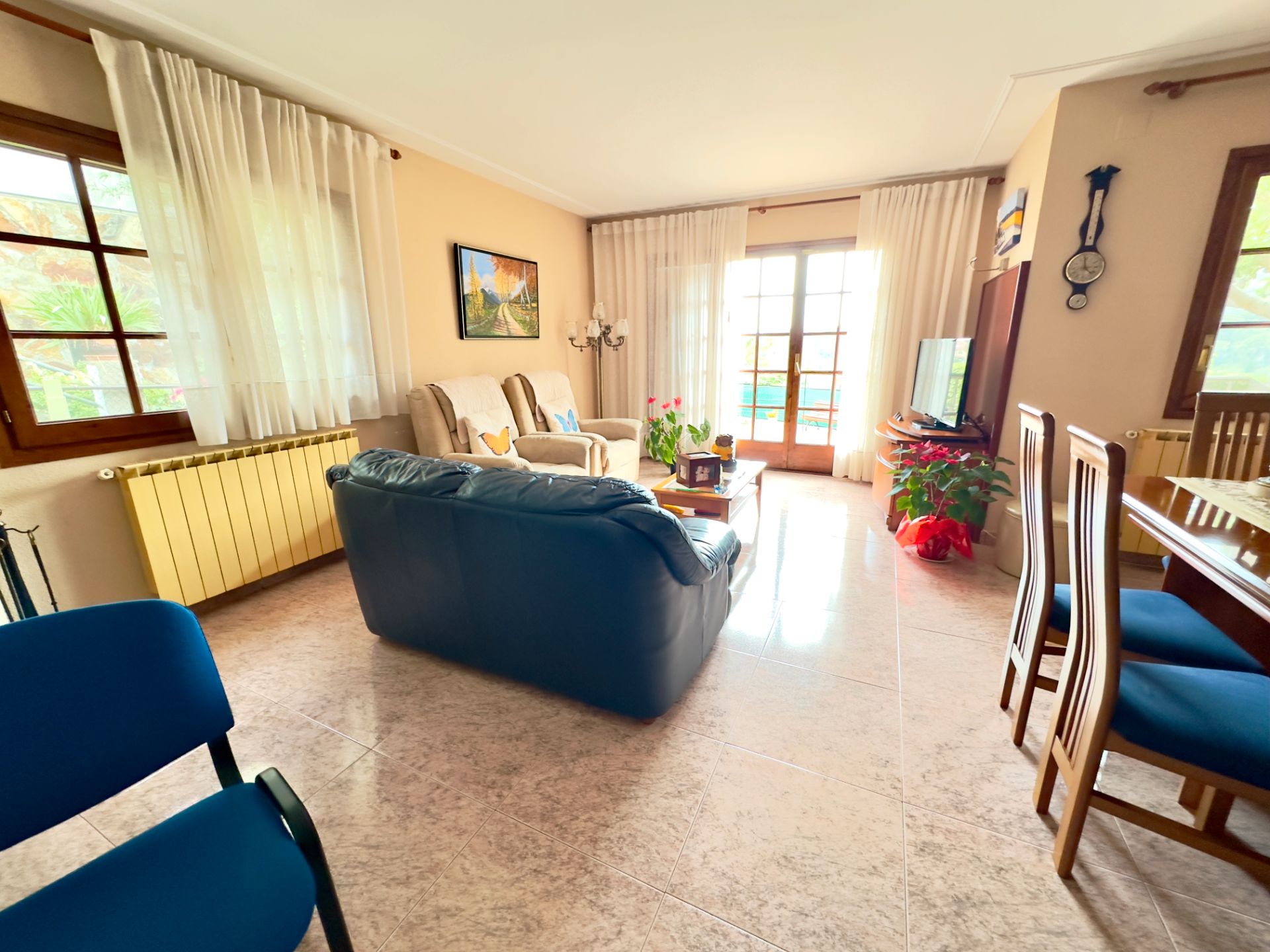Living room of House or chalet for sale in Castellar del Vallès  with Air Conditioner, Heating and Private garden