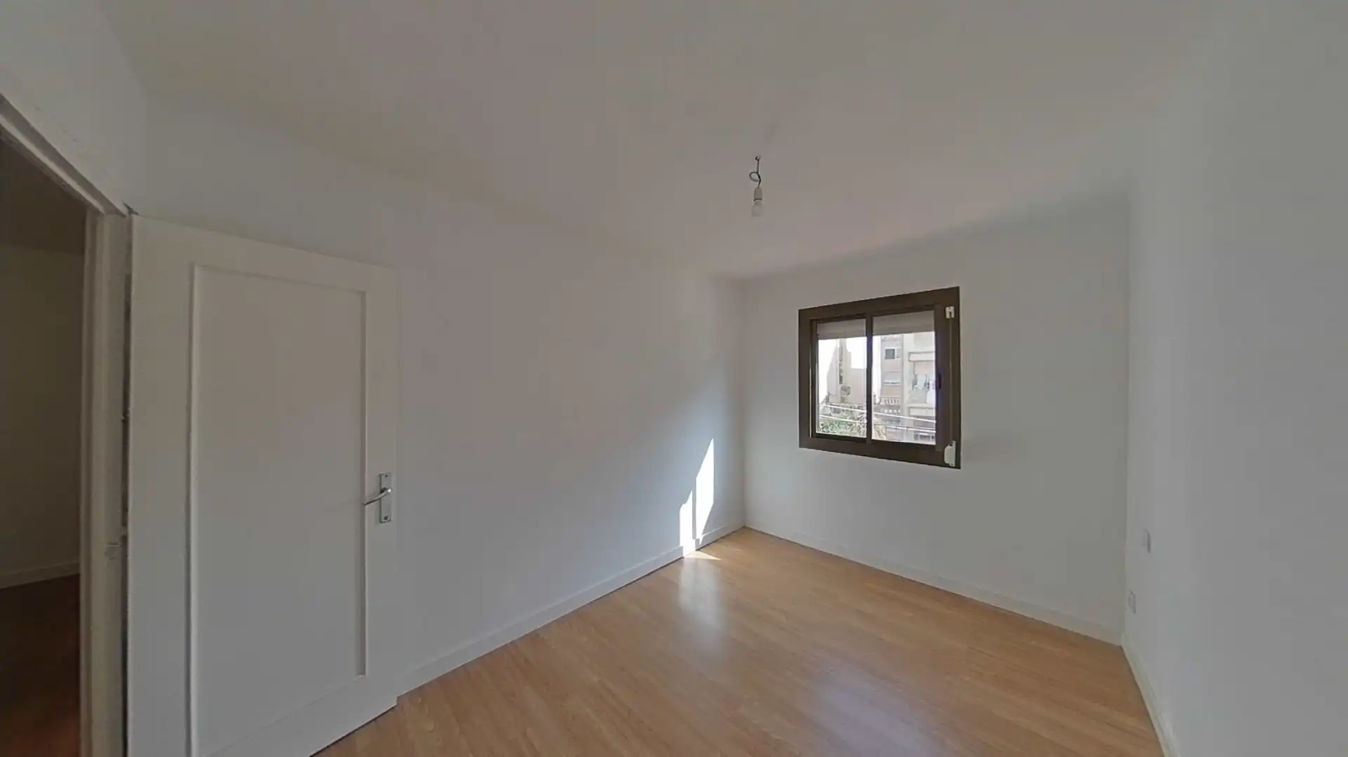 Habitación de Piso en venta en L'Hospitalet de Llobregat con Parquet