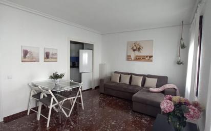 Sala d'estar de Apartament en venda en  Córdoba Capital amb Aire condicionat, Calefacció i Parquet