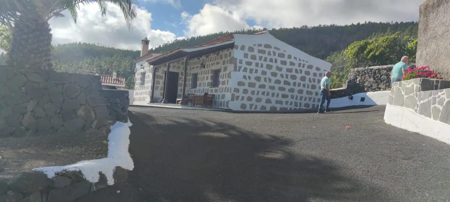 Houses for sale in Calle Buen Viaje, Cruz de Tea