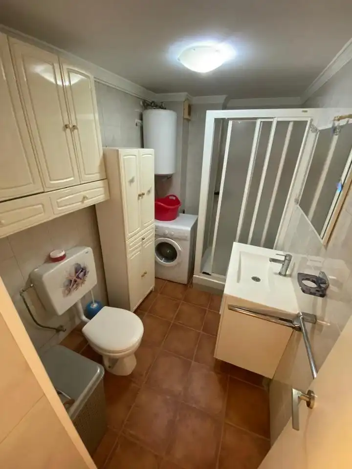 Bathroom of Study for sale in Vélez-Málaga  with Air Conditioner, Furnished and Community pool