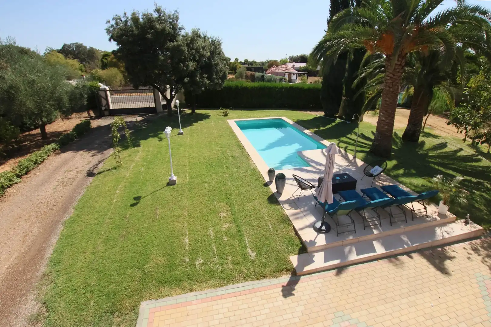 Piscina de Finca rústica en venda en Badajoz amb Aire condicionat, Calefacció i Jardí privat