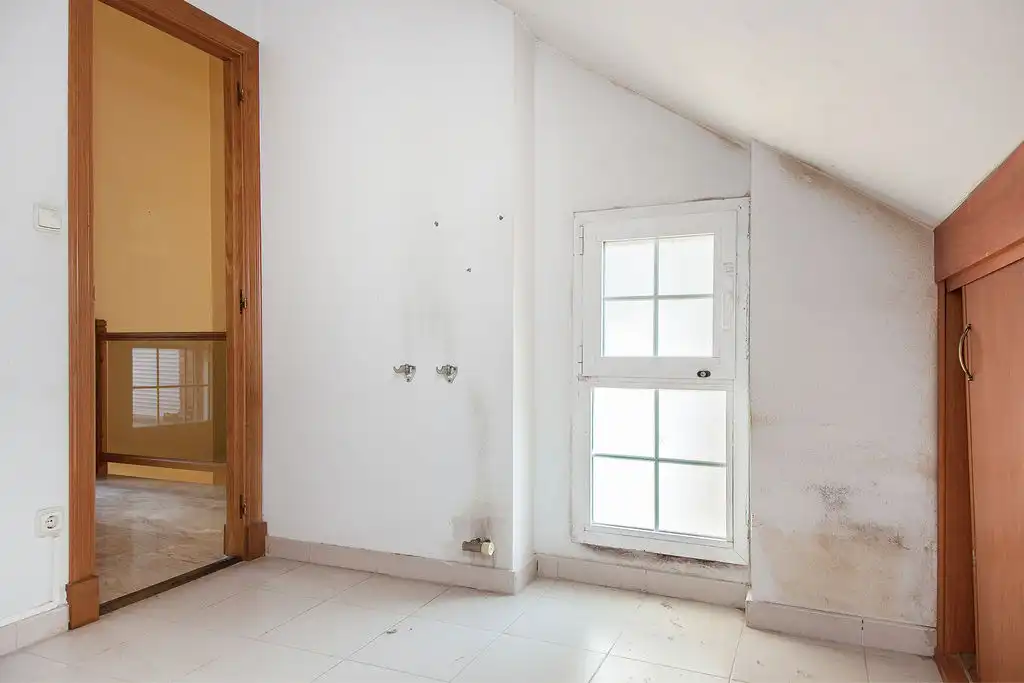 Maison jumelée à vendre à C/ Ibón de Ordiceto, imagen 10