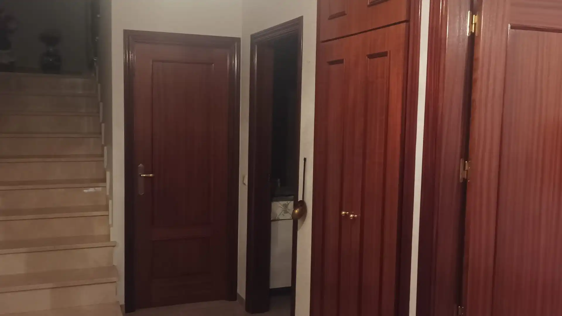 Casa adosada en venta en Villanueva de Alcardete con Calefacción, Jardín privado y Parquet