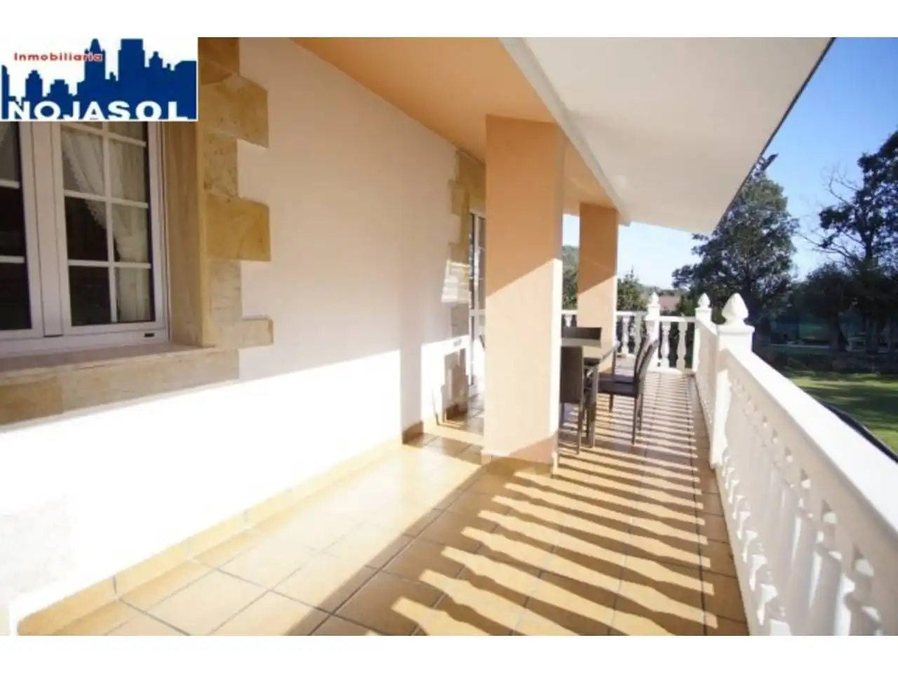 Terraza de Casa o chalet en venta en Arnuero con Calefacción, Jardín privado y Terraza
