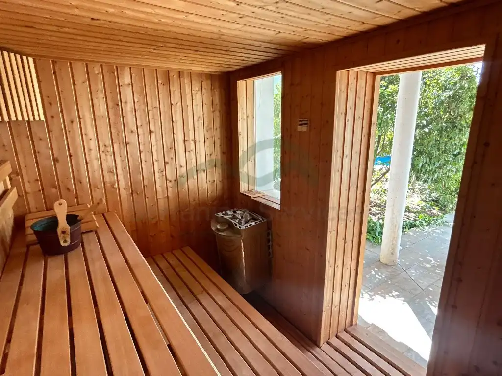 Garden of Houses for sale in Ronda