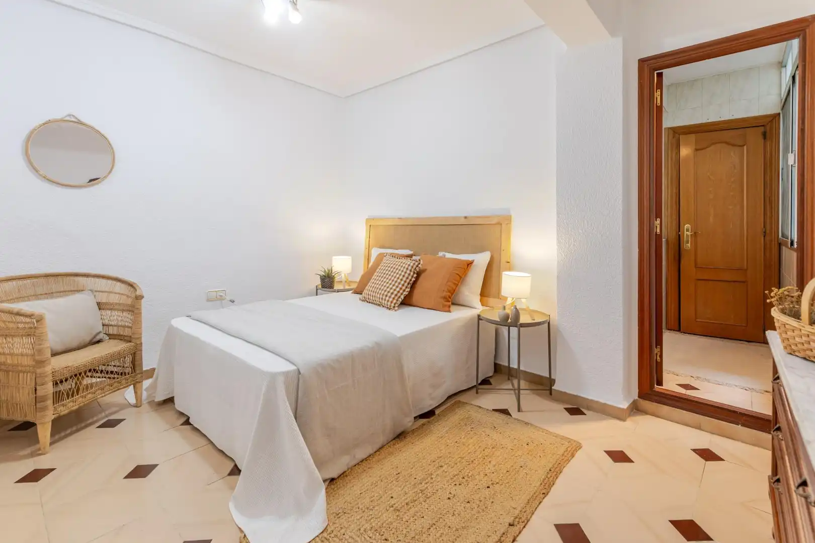 Habitación de Piso en venta en Valencia con Aire acondicionado, Calefacción y Terraza