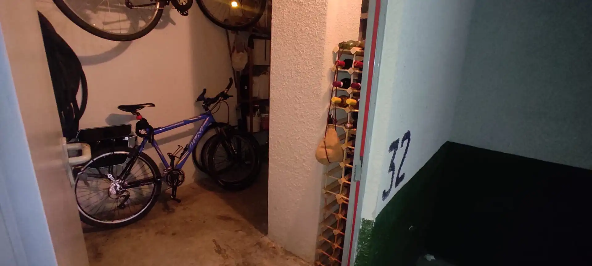 Parkplatz von Garage zum Verkauf in Vitoria - Gasteiz