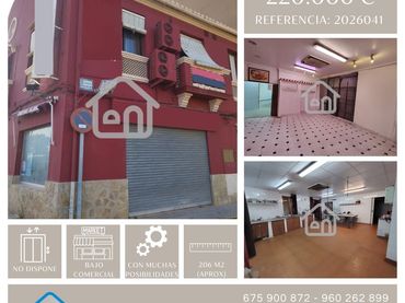 Mixt residencial en venda a Calle Batanejo