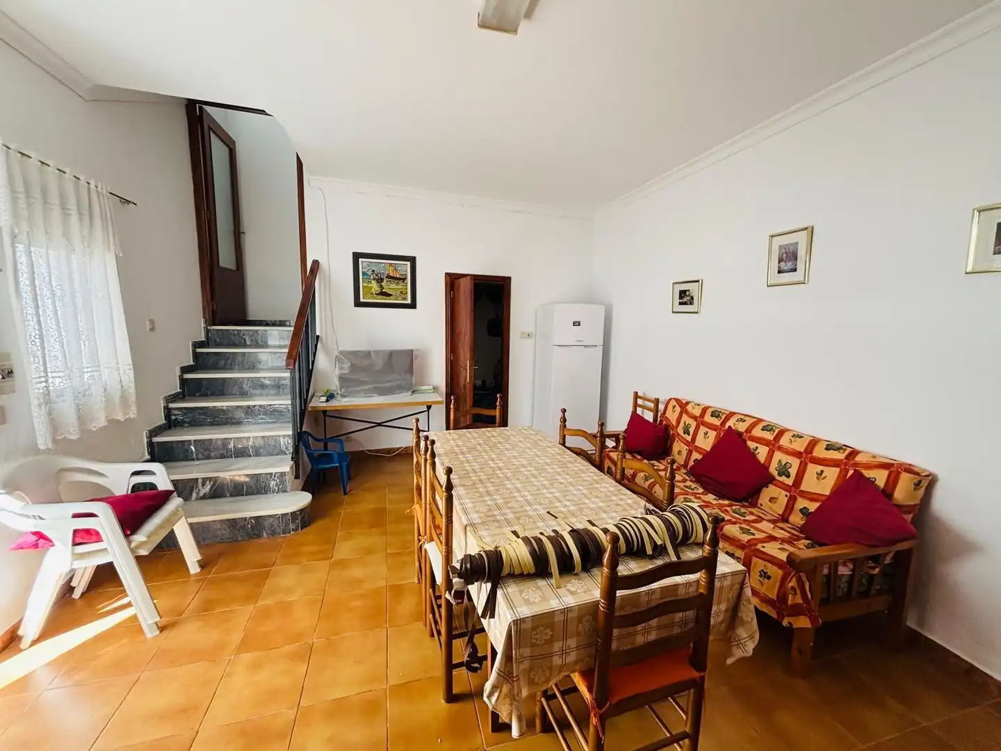 Sala d'estar de Casa adosada en venda en Sorvilán