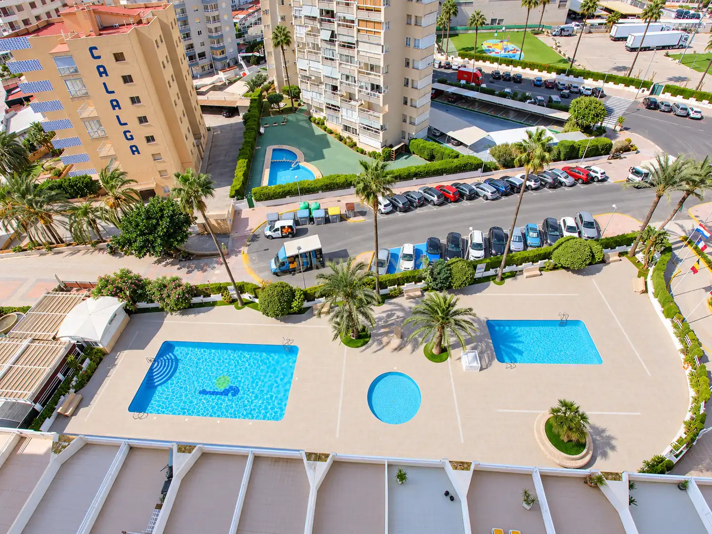 Schwimmbecken von Wohnungen zur Miete in Calpe / Calp mit Klimaanlage, Abstellraum und Ofen