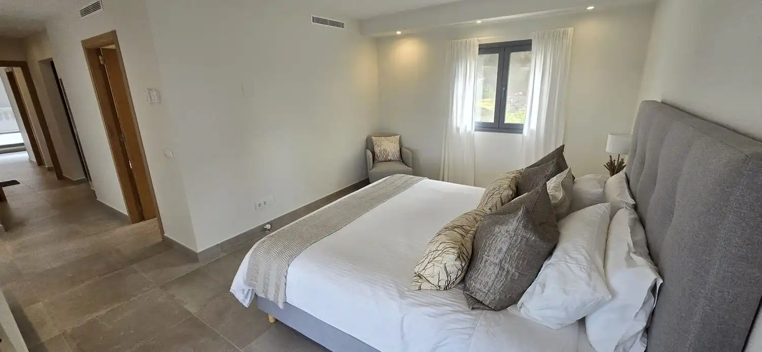 Habitación de Casa o chalet en venta en Calvià con Aire acondicionado, Calefacción y Jardín privado