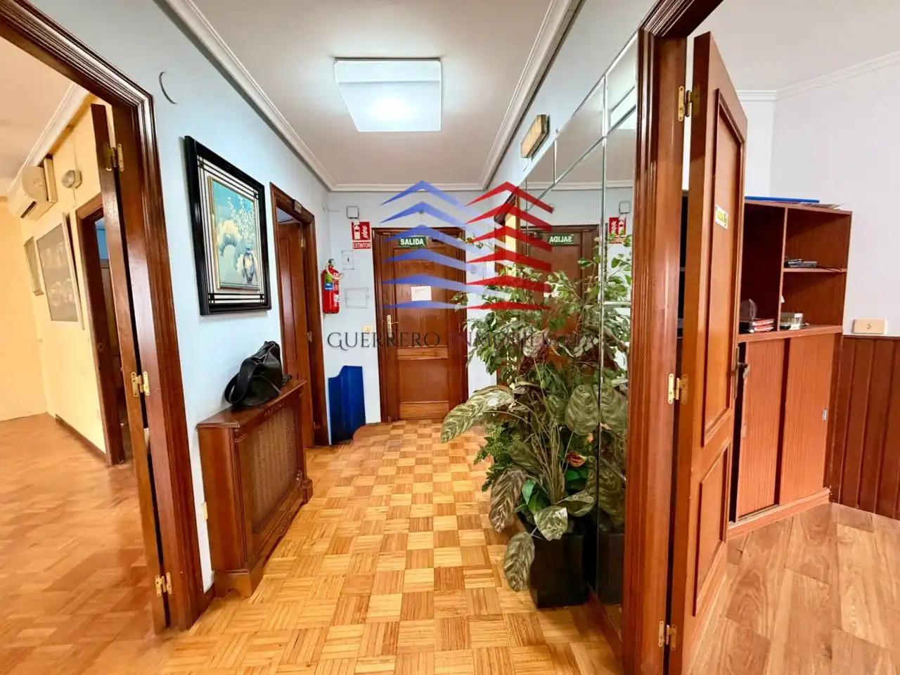 Piso en venta en Ourense Capital  con Calefacción, Trastero y Balcón