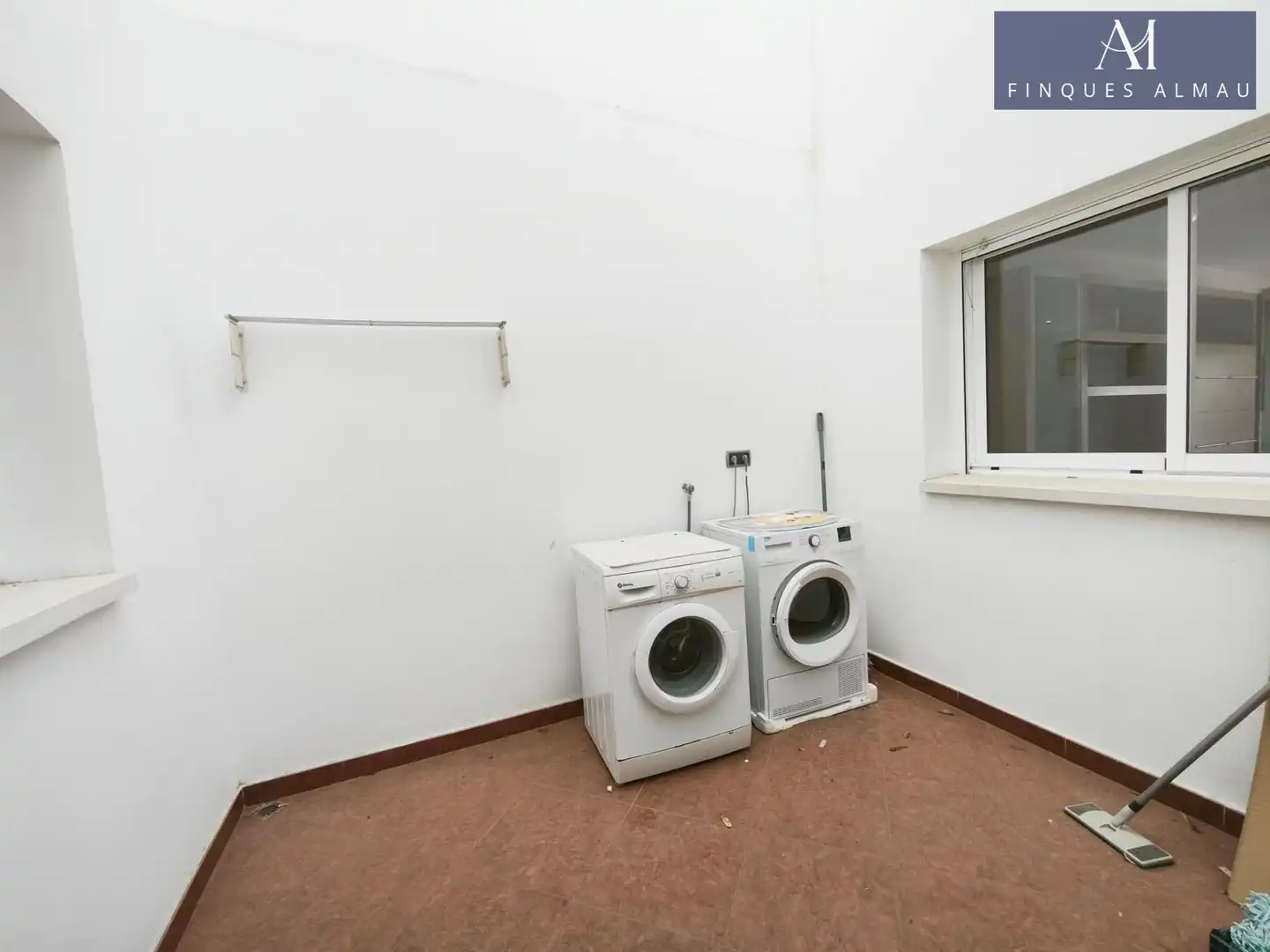 Houses for sale in Sant Pere de Ribes  with Heating, Terrace and Furnished