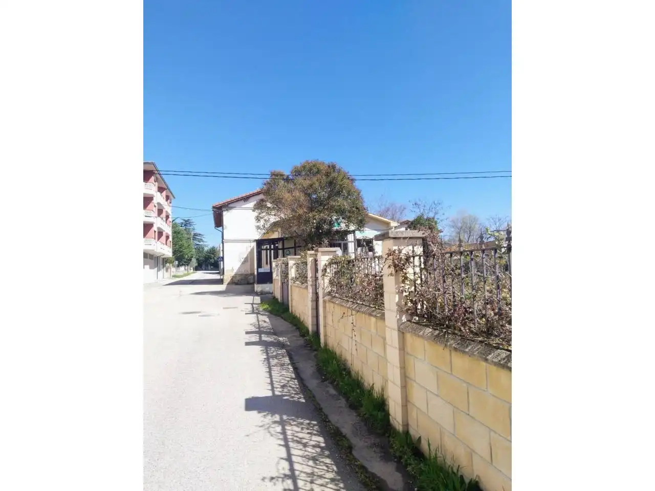 Außenansicht von Wohnung zum Verkauf in Merindad de Cuesta-Urria mit Heizung, Abstellraum und Möbliert