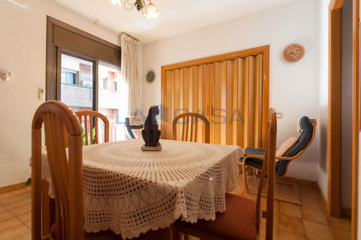 Dining room of Flat for sale in L'Hospitalet de Llobregat  with Terrace and Balcony
