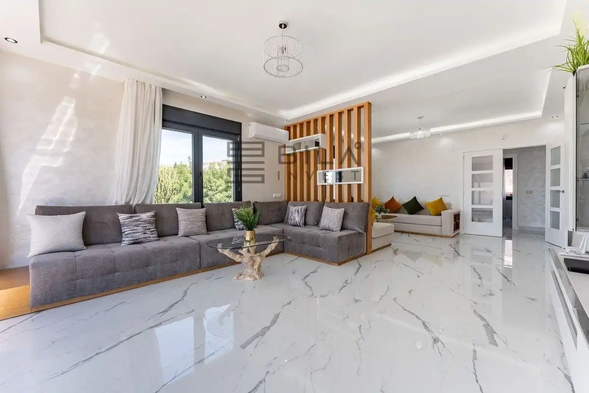 Chalet con piscina en venta en Riviera del Sol, imagen 9