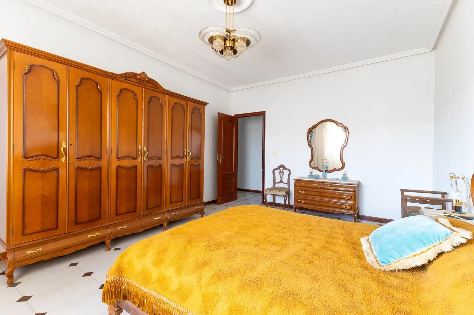 Dormitori de Casa o xalet en venda en Orihuela