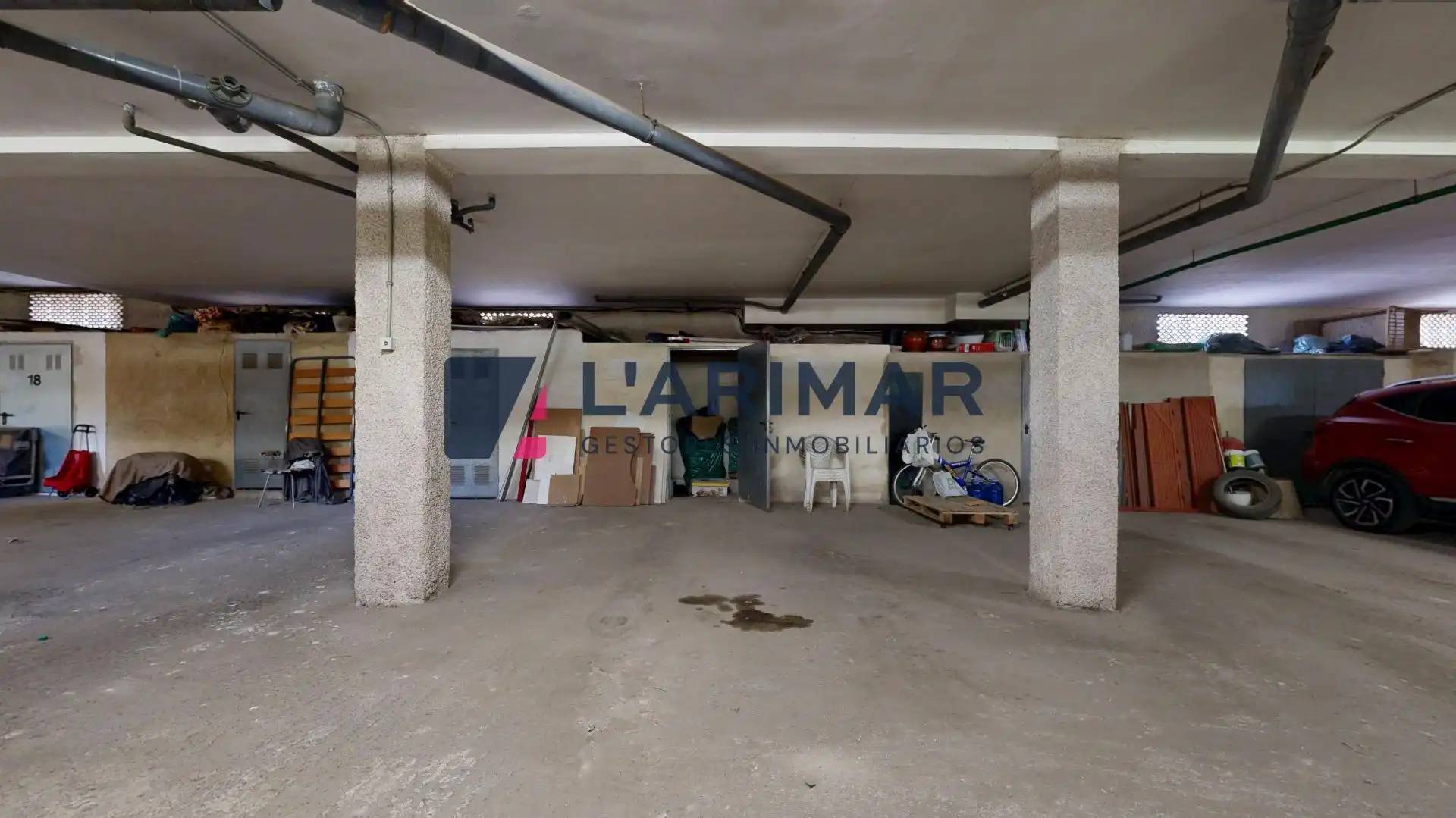 Parking de Piso en venta en Sant Joan d'Alacant con Aire acondicionado, Terraza y Trastero