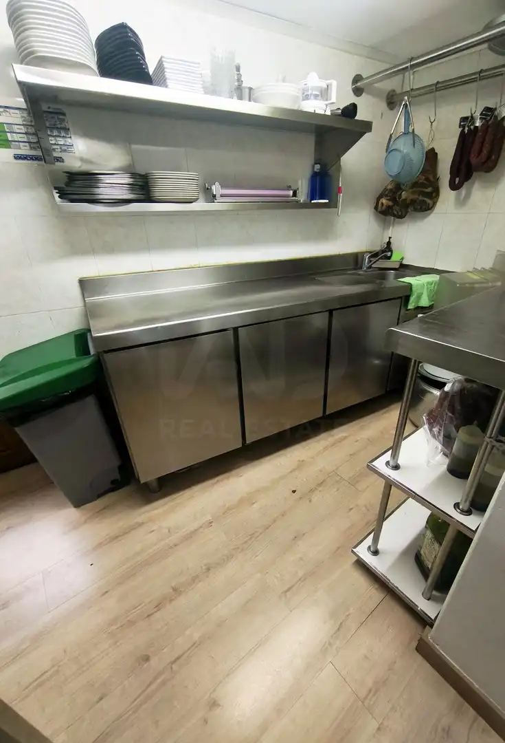 Local comercial en venda a Casco Antiguo, imagen 19