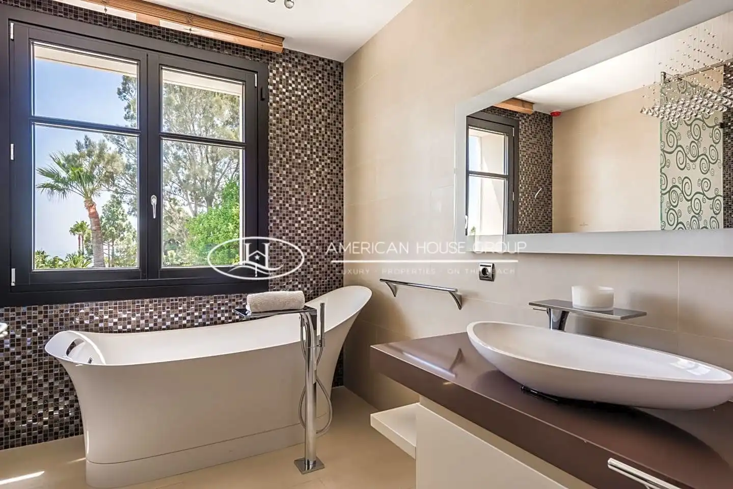 Casa amb piscina en venda a Urb. Hacienda las Chapas, imagen 14