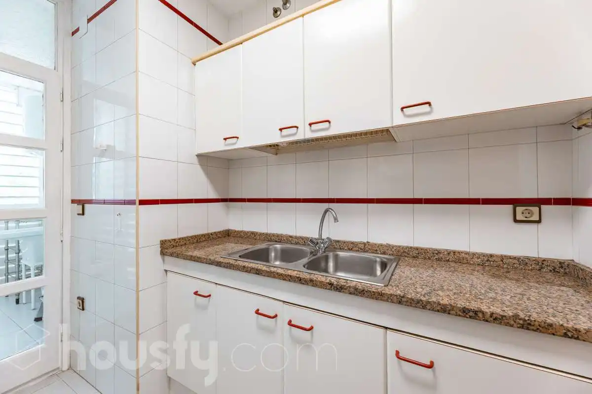 Kitchen of Flat for sale in Cunit  with Balcony