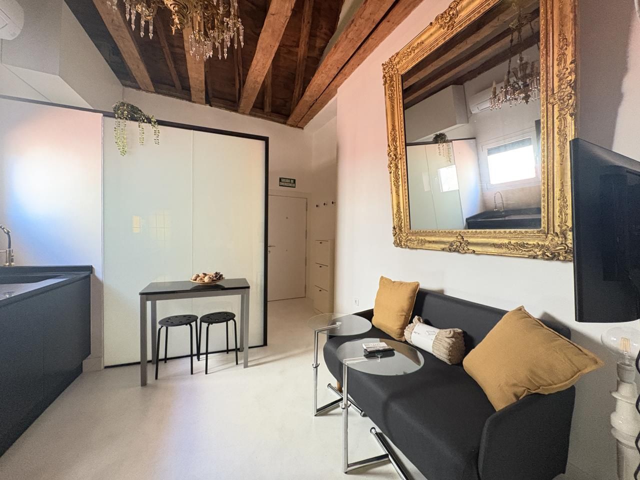 1 hab, 28m² en Universidad - Malasaña, Centro,  Madrid Capital - Image 5