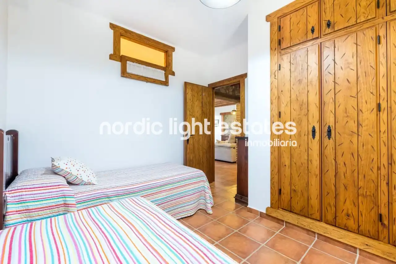 Wohnung zur Miete in Almijara