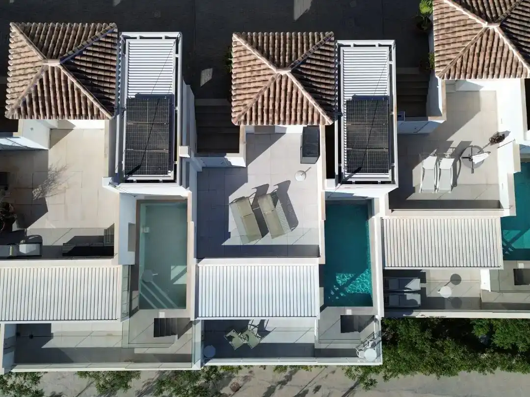 Terrassa de Casa adosada en venda en Almuñécar amb Aire condicionat, Piscina i Balcó