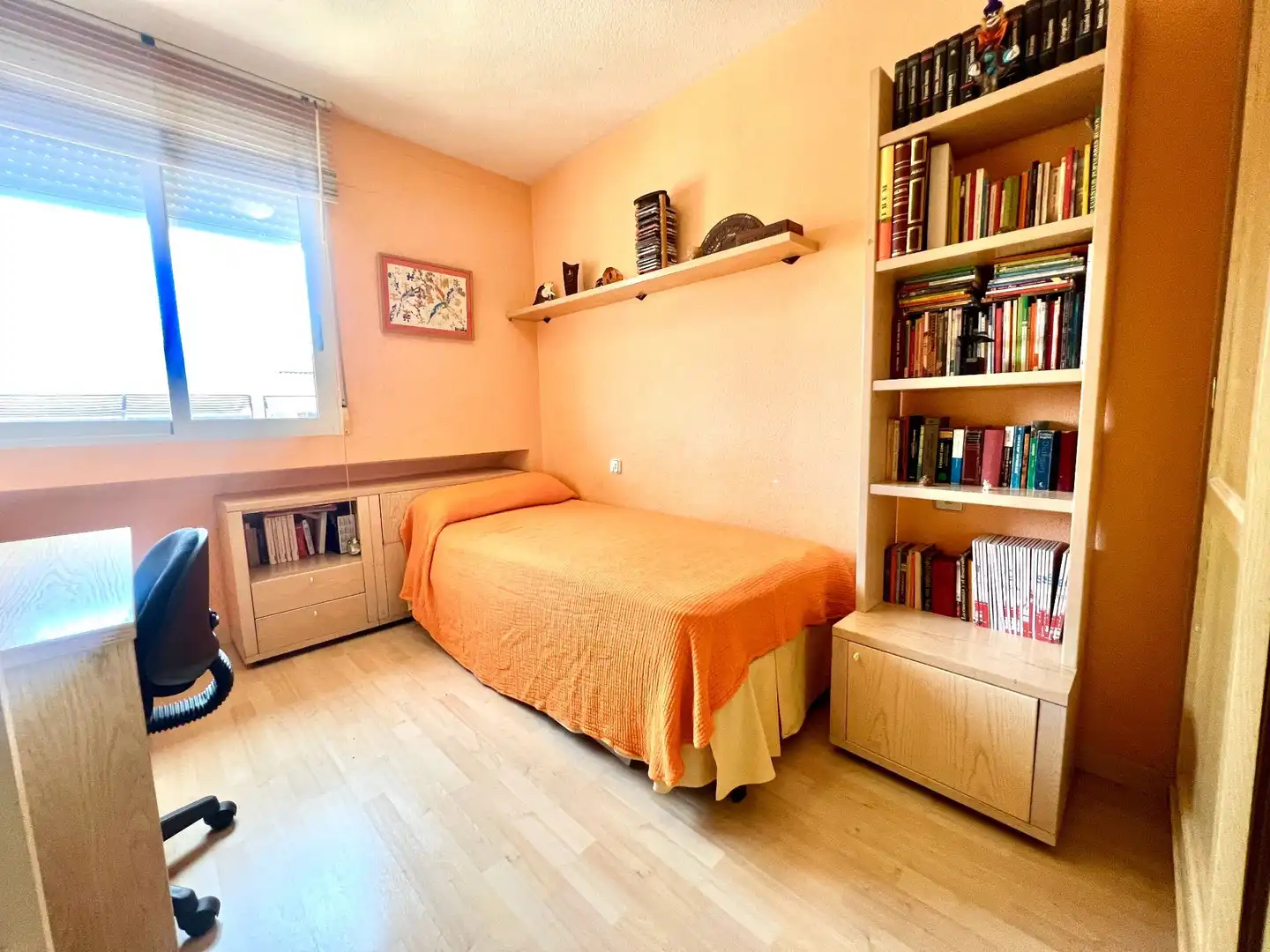 Dormitori de Casa o xalet en venda en Sant Joan d'Alacant amb Aire condicionat, Calefacció i Jardí privat