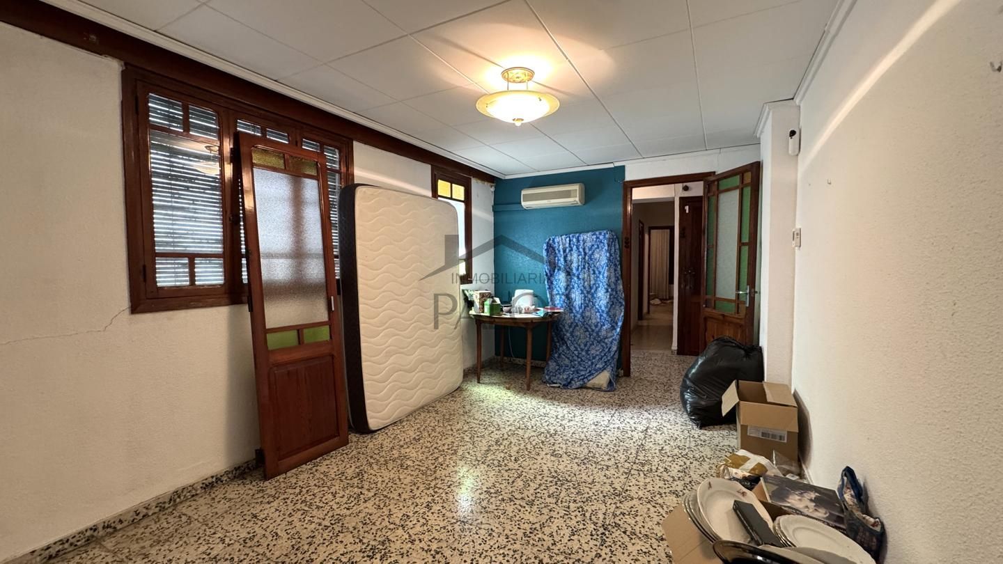 Flat for sale in Carcaixent  with Terrace, Storage room and Balcony