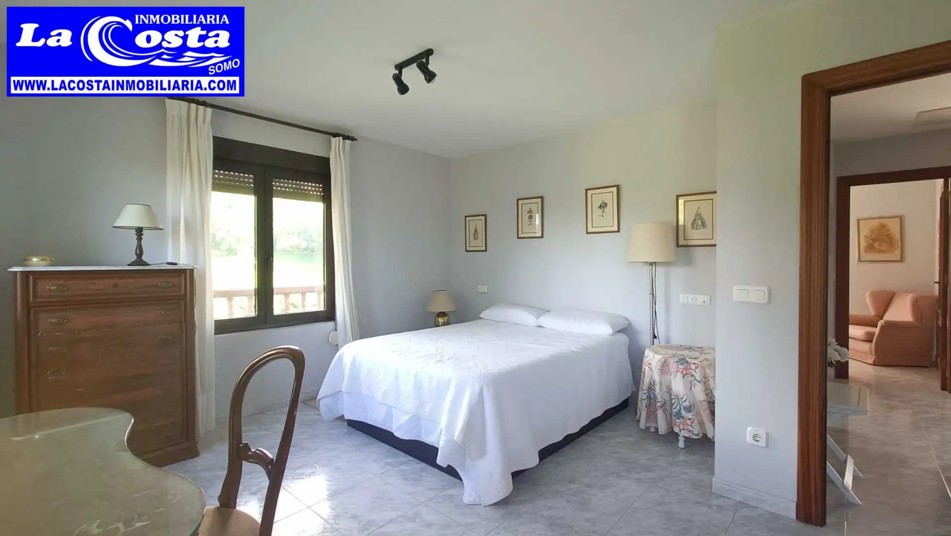 Schlafzimmer von Haus oder Chalet zum Verkauf in Ribamontán al Mar mit Heizung, Privatgarten und Terrasse