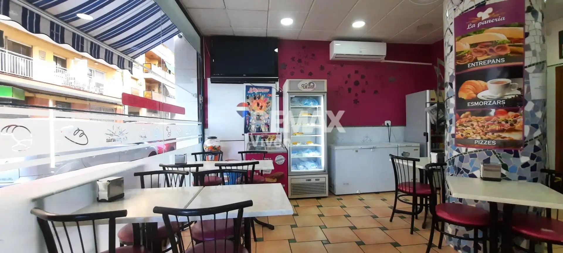 Local en traspaso en Vilanova i la Geltrú con Amueblado