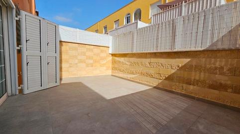 Foto 2 de Casa adosada en venta en Las Chafiras, San Miguel de Abona