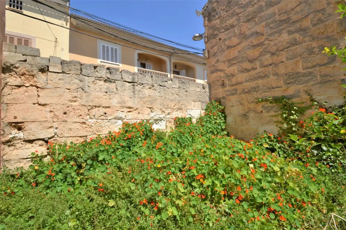 Maison rustique avec jardin à vendre à Calle Sa Teulera 41