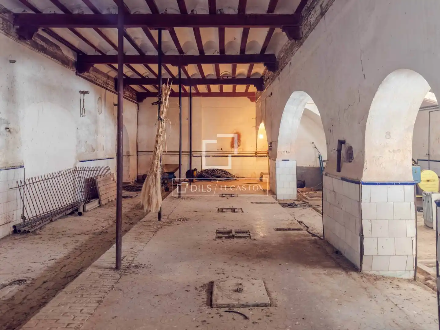 Finca rústica en venta en Requena con Calefacción, Jardín privado y Terraza