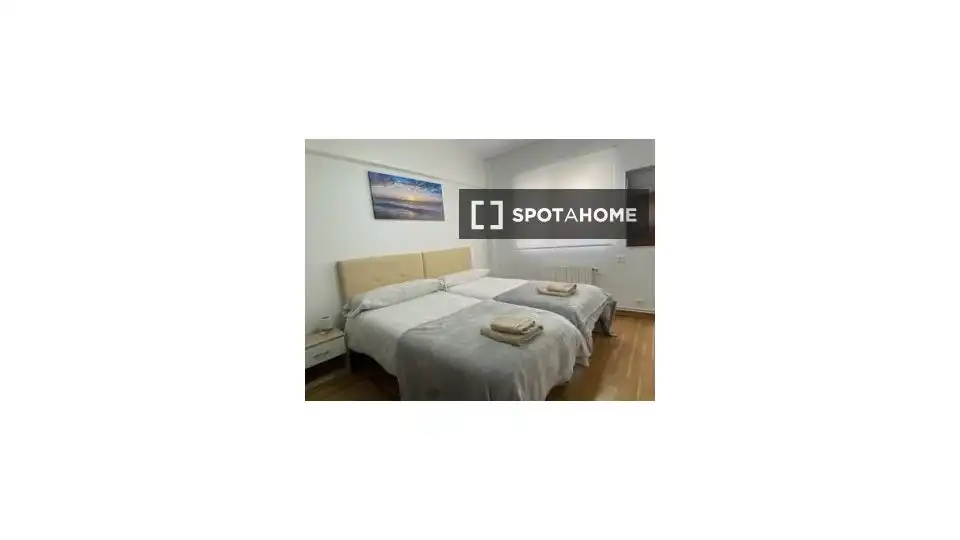 Room in Los Castros