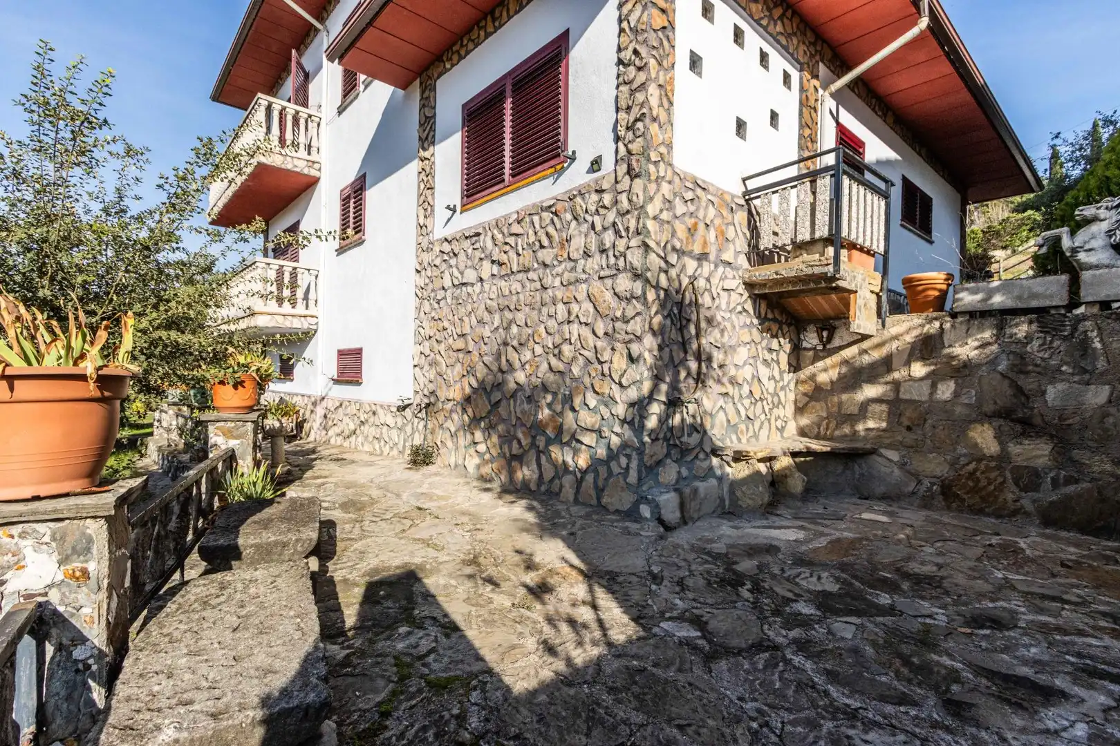 Vista exterior de Casa o xalet en venda en Les Masies de Voltregà amb Calefacció, Jardí privat i Terrassa