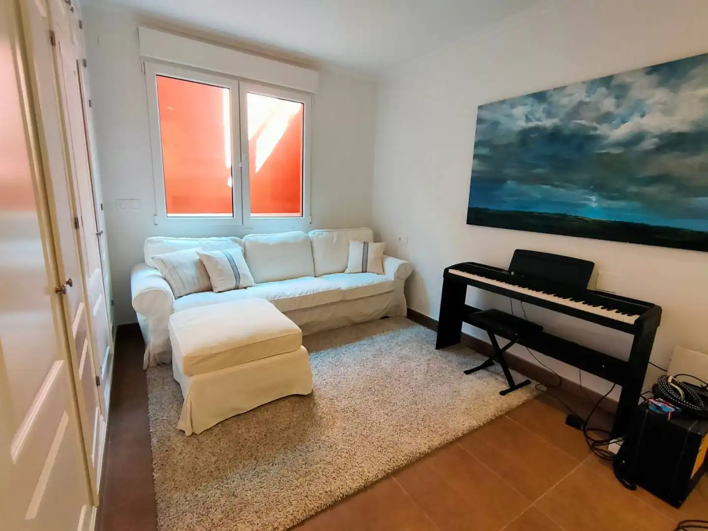 Sala d'estar de Casa adosada de lloguer en Marbella amb Terrassa