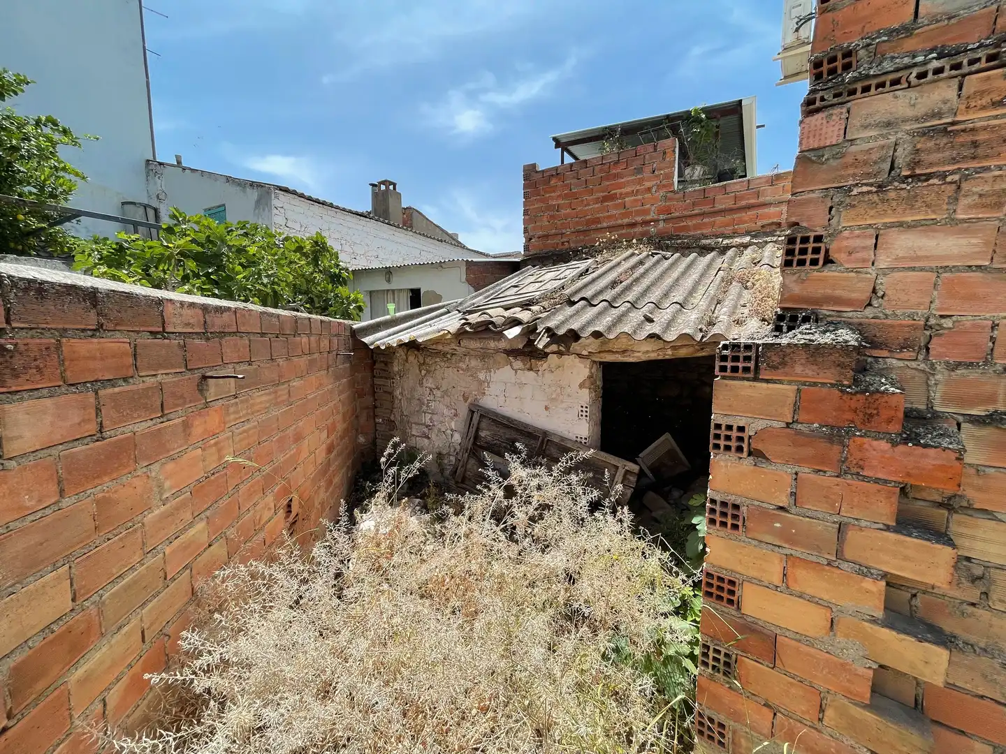 Houses for sale in Rus