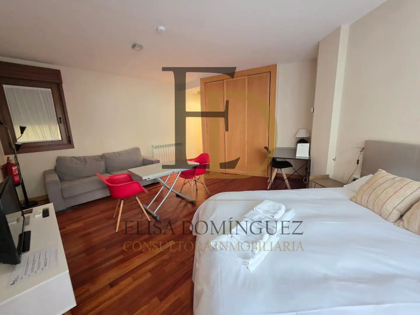 Studio with terrace to rent in Centro