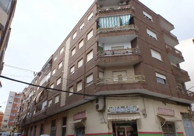 Vista exterior de Pis en venda en Yecla