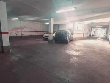 Local comercial en venda a Carrer d'Enguera