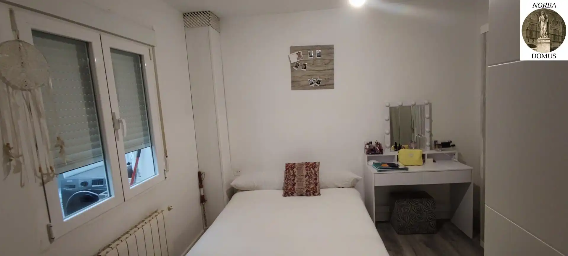 Dormitori de Casa o xalet en venda en Navalmoral de la Mata amb Aire condicionat, Calefacció i Terrassa
