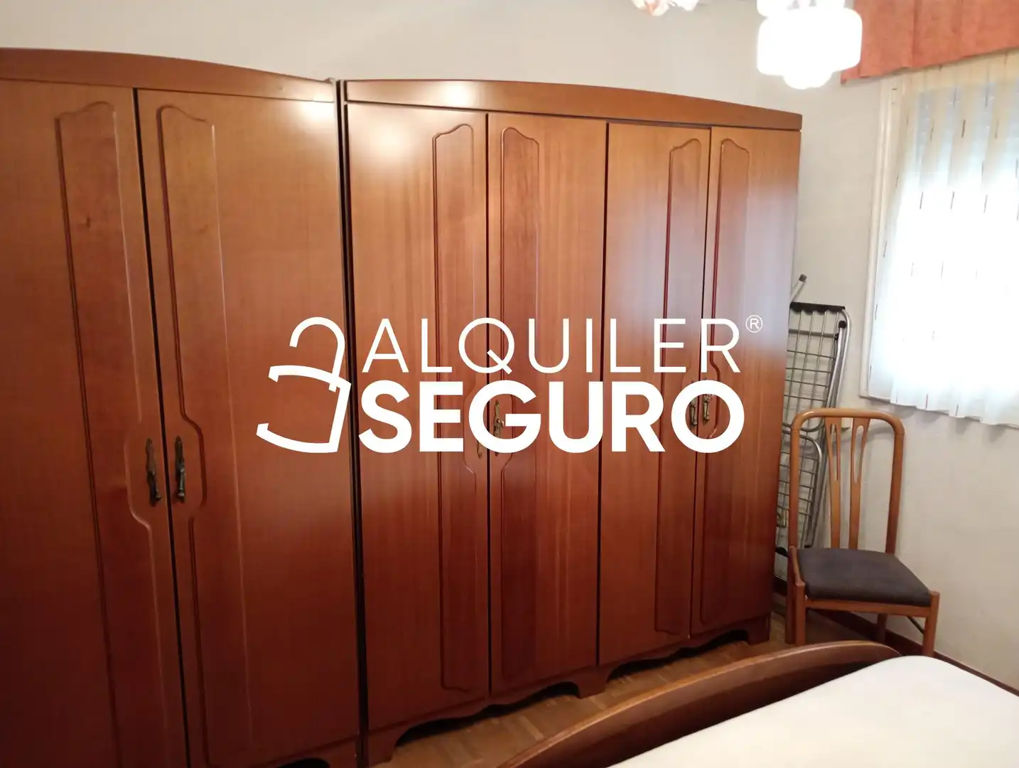 Schlafzimmer von Wohnung zur Miete in Vitoria - Gasteiz mit Heizung, Terrasse und Möbliert