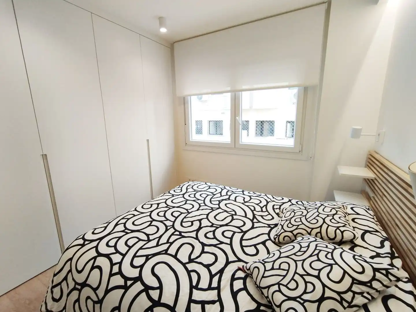 Schlafzimmer von Wohnung zur Miete in Málaga mit Klimaanlage, Heizung und Terrasse