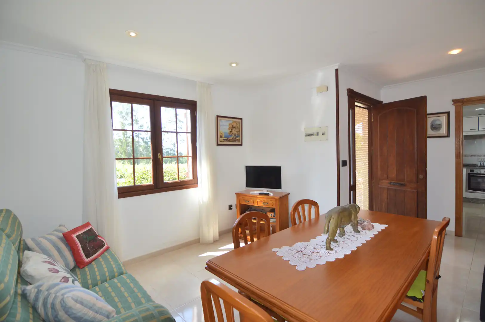 Dining room of Houses for sale in Sanxenxo  with Heating, Private garden and Terrace